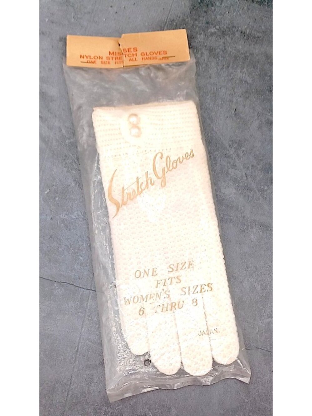 Cream White Fishnet Stretch Gloves /Pearl Buttons Formal 7.5"  Vintage Japan NOS
